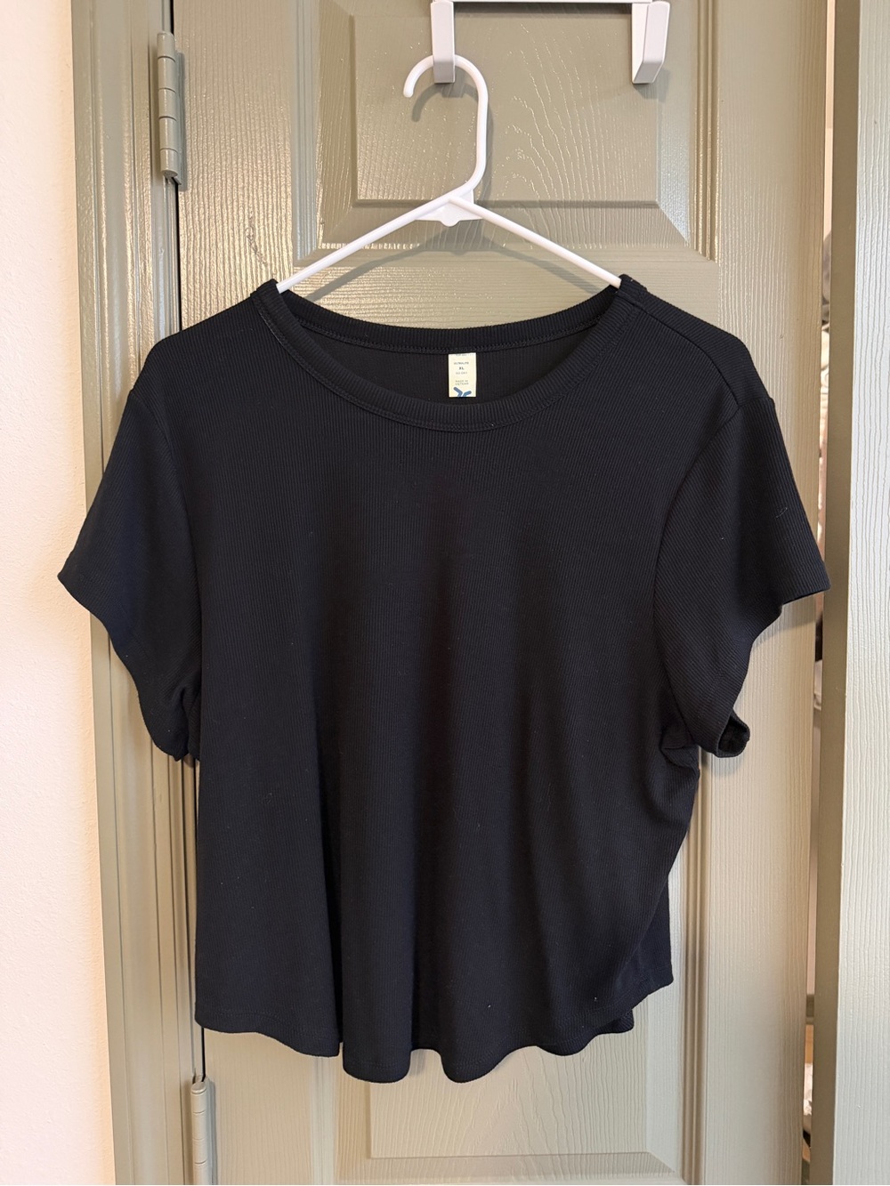 Classic Black Women's Ribbed Tee
